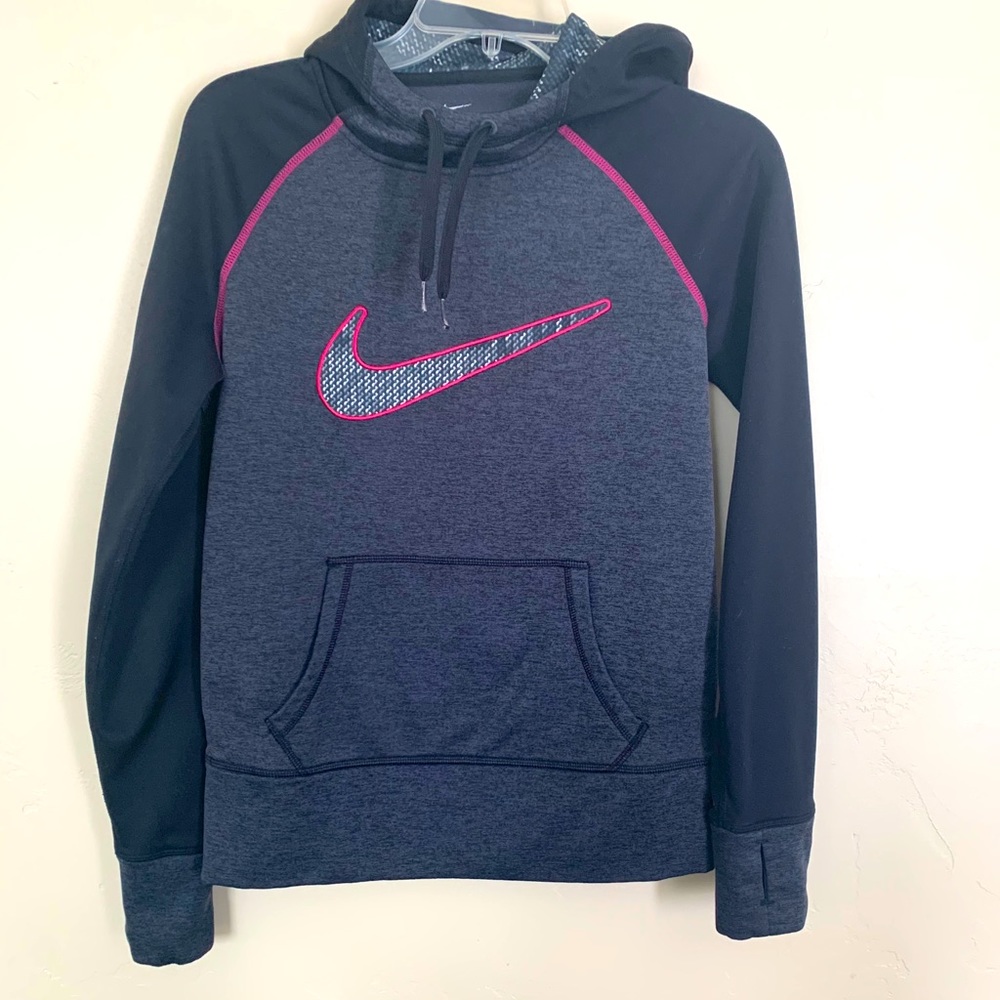 Thermafit Nike sweatshirt